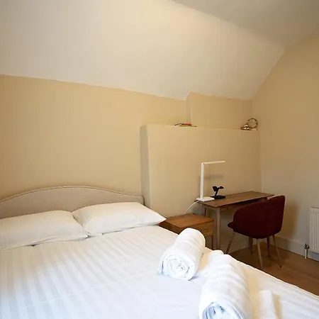Old House In The Heart Of Apartman Cork